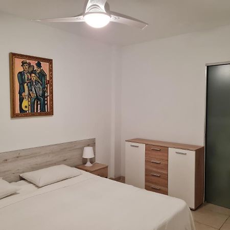 Habitaciones Nathaly Armenime Eksteriør billede